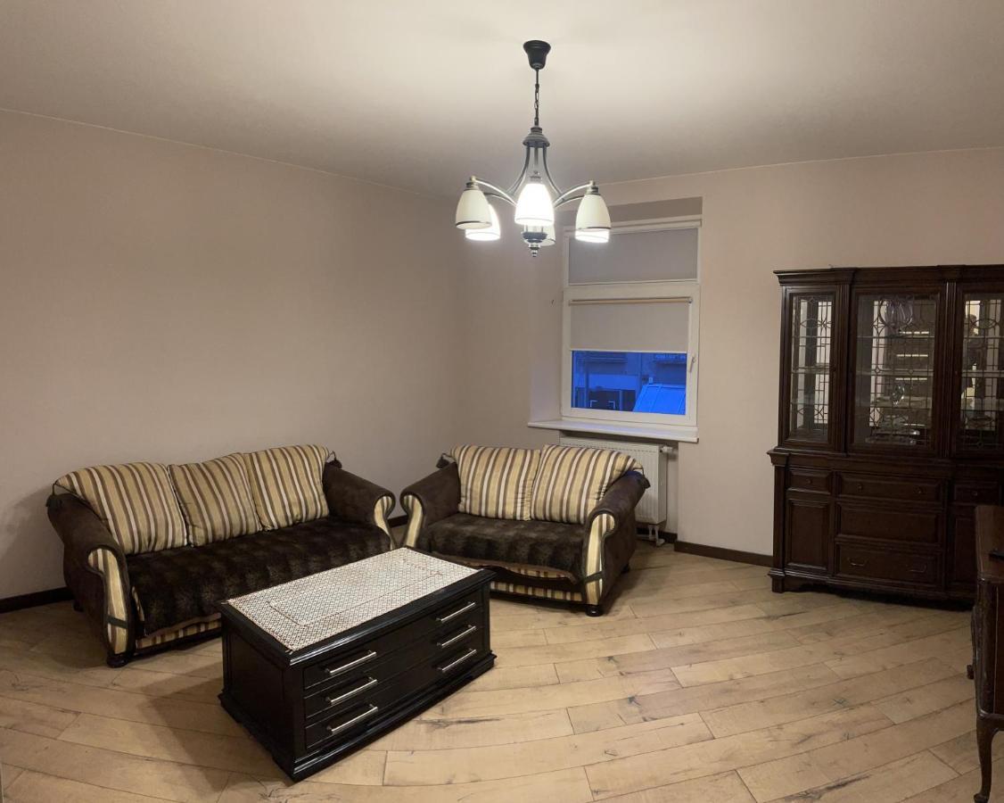 Gintautas Apartment Šiauliai Buitenkant foto