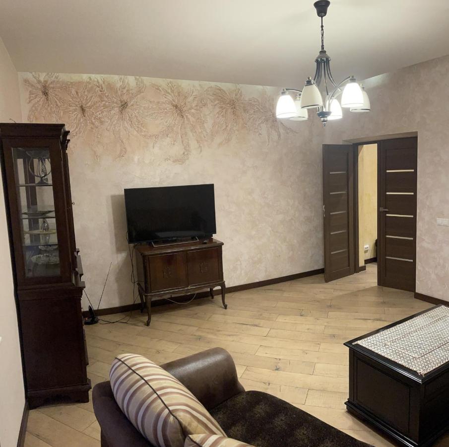 Gintautas Apartment Šiauliai Buitenkant foto