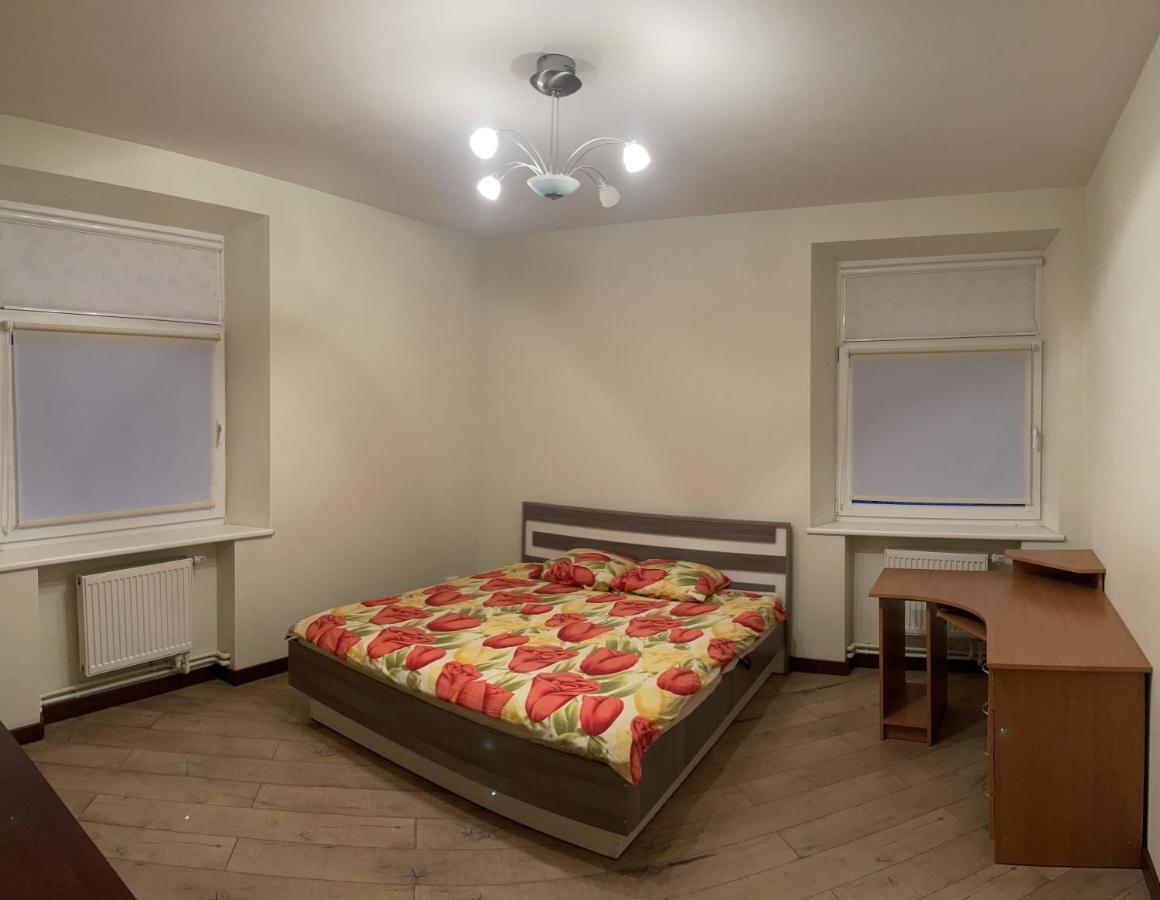 Gintautas Apartment Šiauliai Buitenkant foto